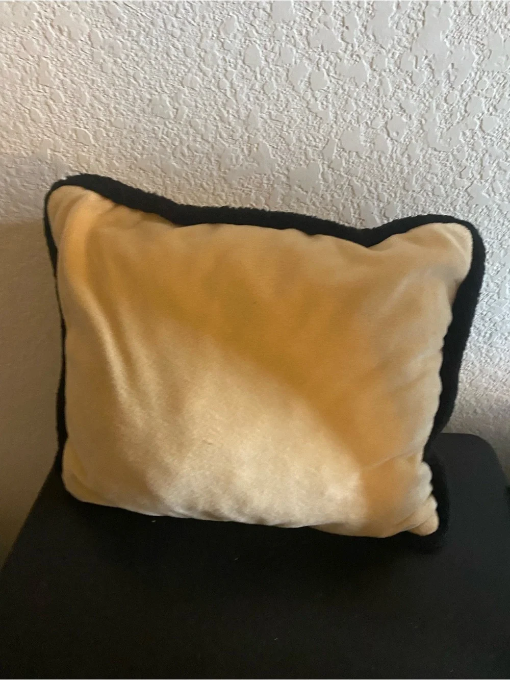 Horse Appliqué Equestrian 3D   Tan Black Trim Plush 14x12 Western Throw Pillow
